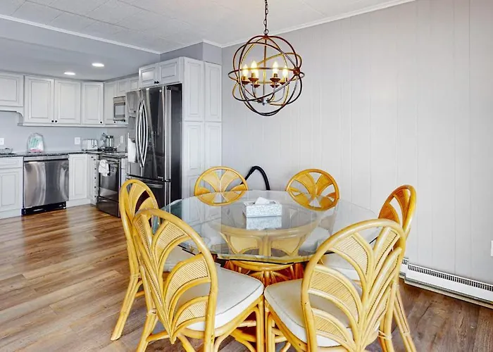 Oceanfront Calypso With Wifi Ocean View Balcony Washer & Dryer & Shared Pool Holiday home Ocean City