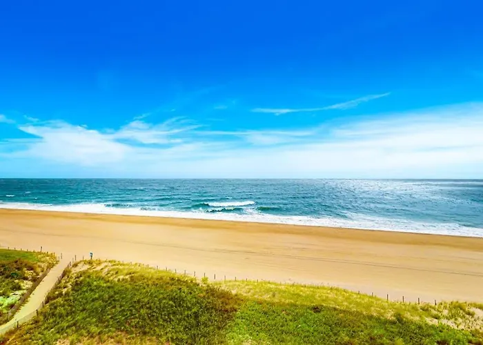 Oceanfront Calypso With Wifi Ocean View Balcony Washer & Dryer & Shared Pool Holiday home