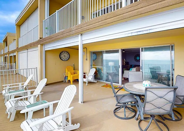 Holiday home Oceanfront Calypso With Wifi Ocean View Balcony Washer & Dryer & Shared Pool *